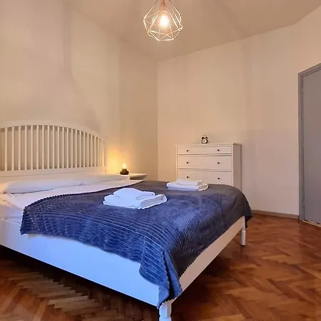 Lägenhet Lo-fi Theater *